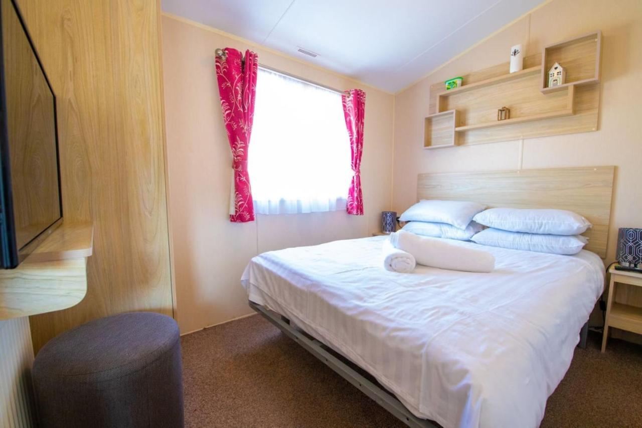 Val233 - 4B - Coghurst Holiday Park, Hastings Westfield  Exterior photo